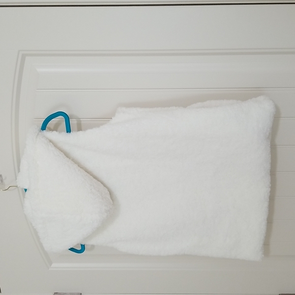 INC International Concepts Faux-Fur Hooded Vest - Picture 8 of 11